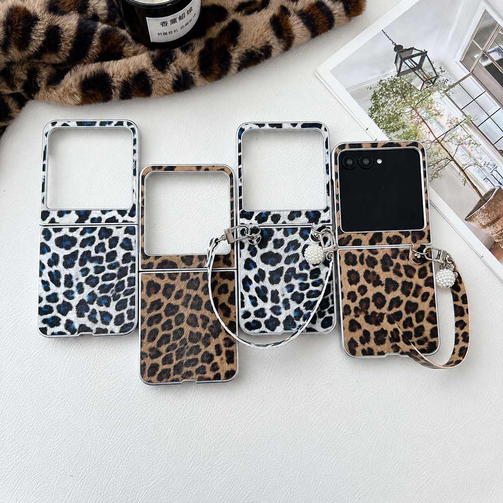 Travel Accessories Case - เคสโทรศัพท์พับลายเสือดาวสำหรับโมโตโรล่า ราซ 60 50 อัลตร้าพร้อมสายรัดข้อมือแบบถอดได้ฝาครอบกันกระแทกป้องกันการตกกระแทก