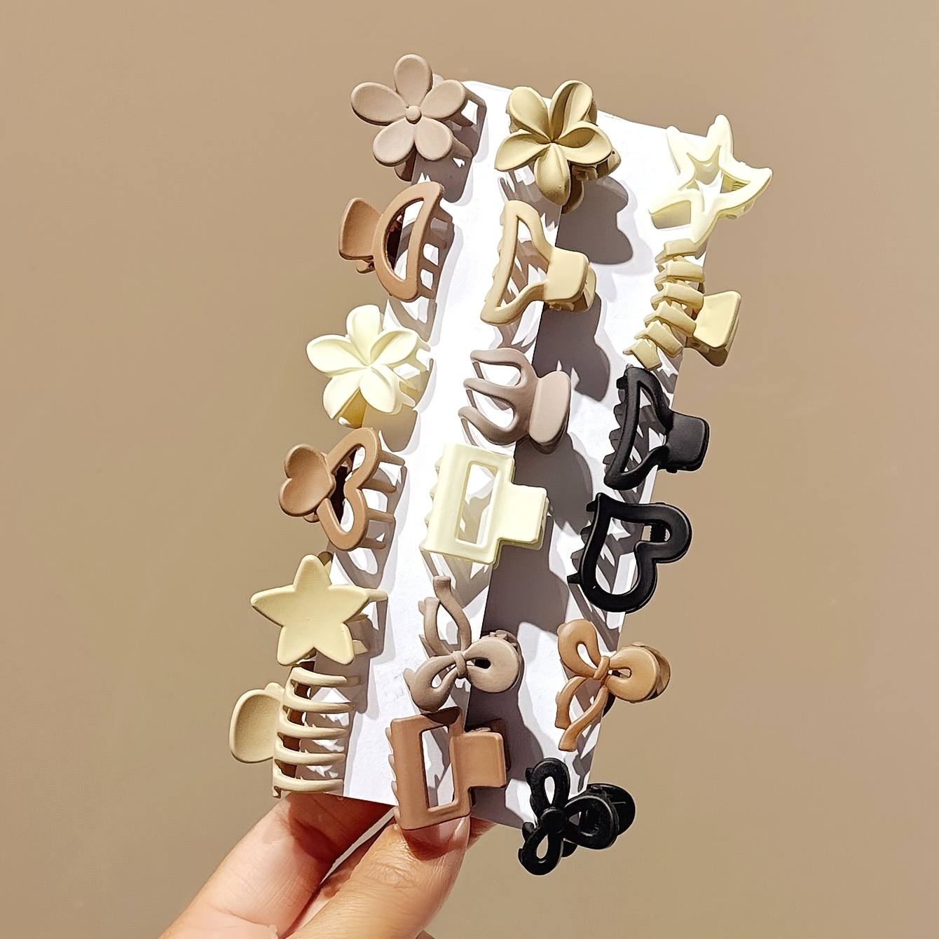 คลิปหนีบขนาดเล็กสีเบจแบบคละแบบ - Travel Accessories Essentials บทวิจารณ์และราคา